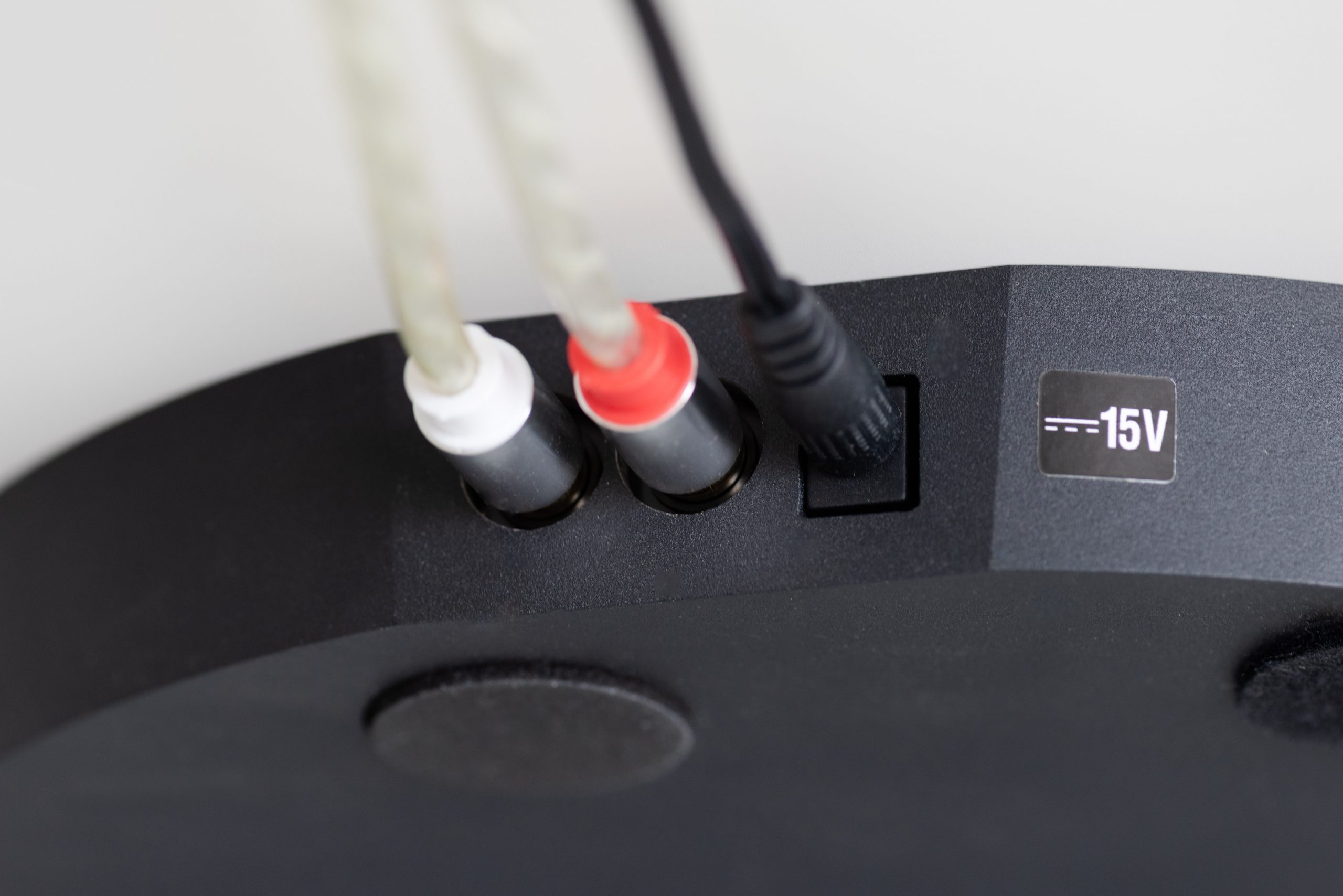 Turntable Cable RCA to Bare End with Ground Lugs